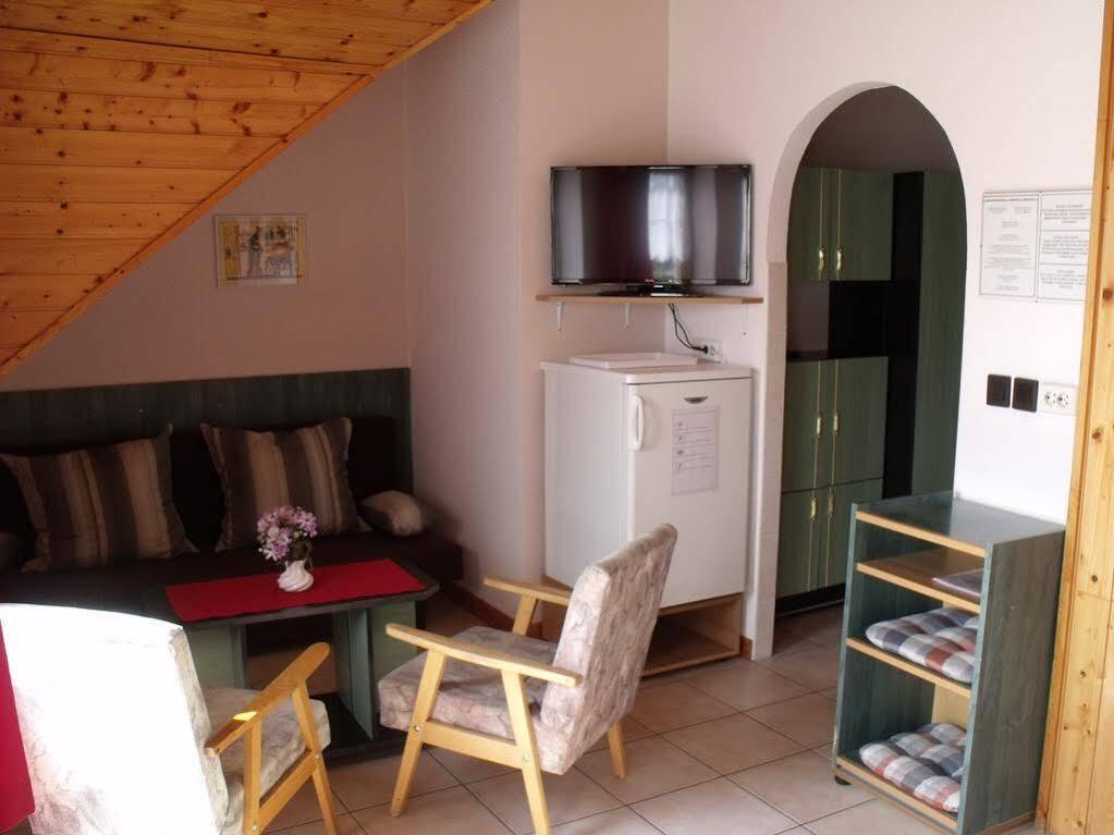 Korona Panzio Bed & Breakfast Balatonfüred Eksteriør bilde